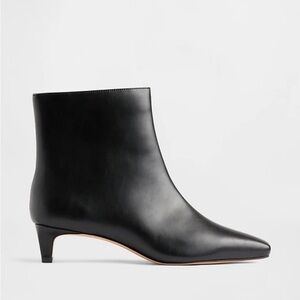 GAP kitten heel pointy boots
